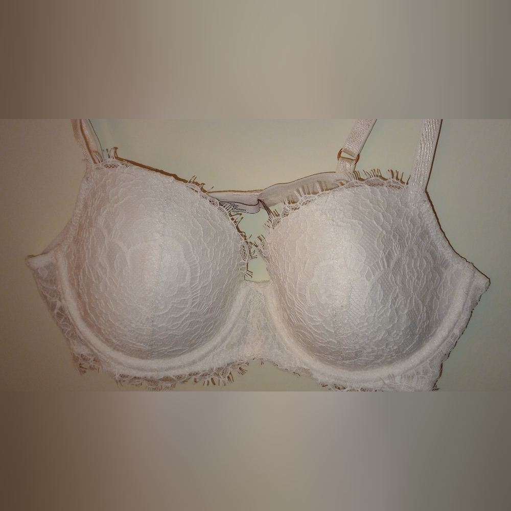 🍒Victoria’s Secret DREAM ANGELS Lightly Lined Lace Demi Bra 36B